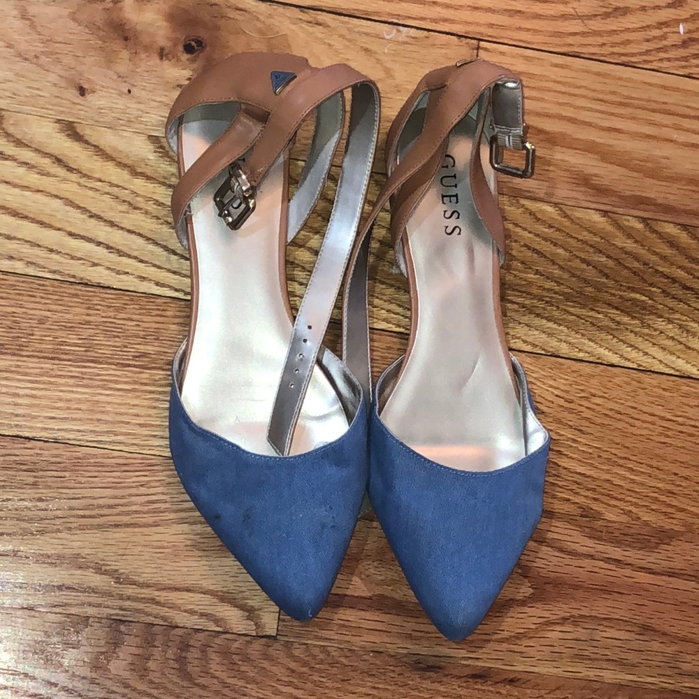 GUESS JEANS  Logo hardware denim Jeans look flat   Mary Jane shoes 10
